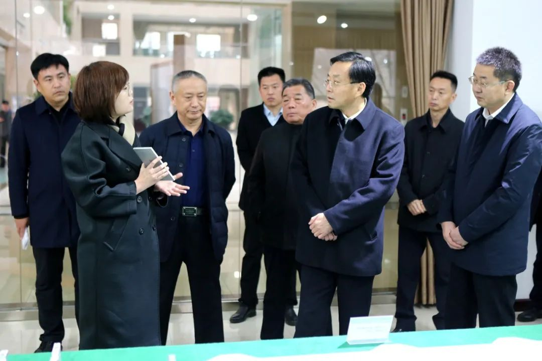 鄒平市委副書記、代市長張謙一行來山東三星集團調研