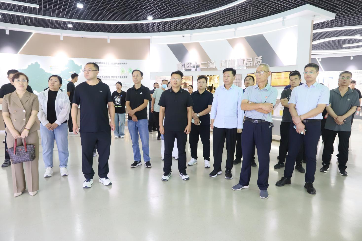 鄒平市新興領(lǐng)域黨組織書記、黨務(wù)工作者能力提升培訓(xùn)班來山東三星集團(tuán)觀摩學(xué)習(xí)